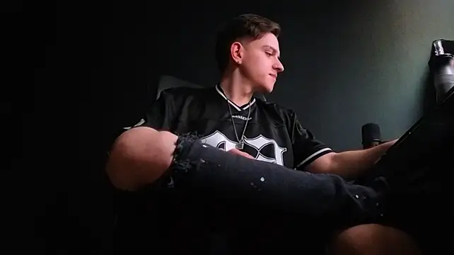 FelixStarkk Live XXX Chat
