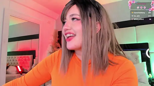 SummerLuna XXX чат на живо
