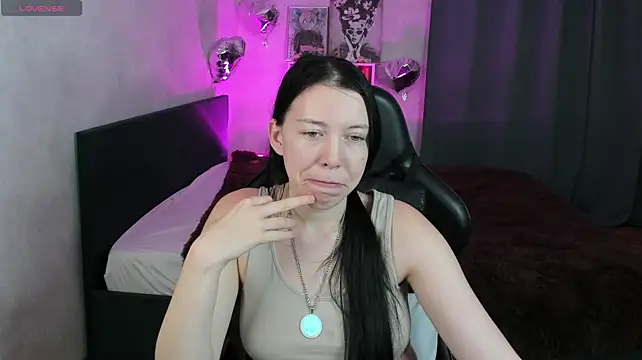 elen_xx's Live XXX Chat