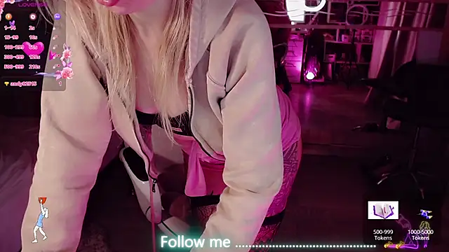 Czat XXX na żywo – AnnieGOld_