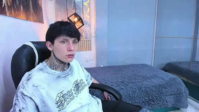Chat XXX Live Cry_thereal