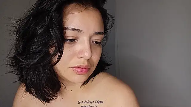 Chatroom XXX en direct de _Alele_
