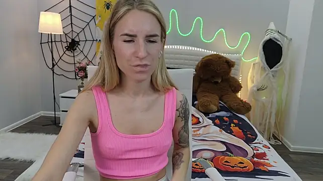 DeboraHorny Live XXX-Chat