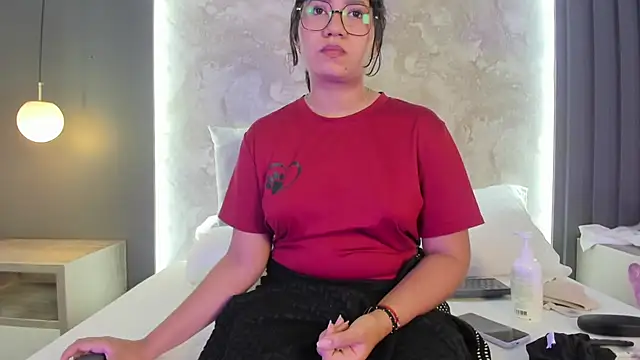 צ'אט XXX בשידור חי של alysson_moon_
