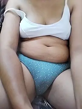 indianshycouple's Live XXX Chat