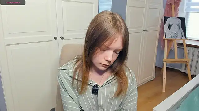 LavenderMittenn Live XXX chat