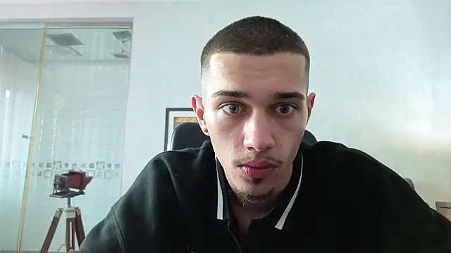 Chat XXX ao vivo de KaydenDrew