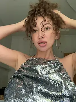 XXX chat uživo modela AlexaVee_