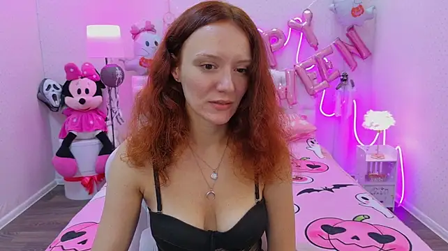 Chat XXX en directo de BarbaraStily
