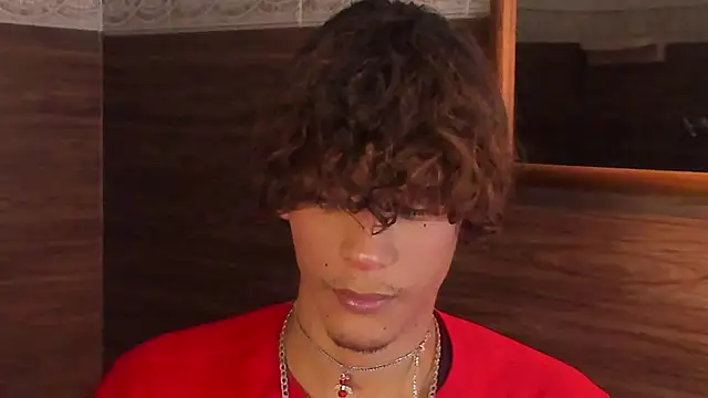 derek_blake élő XXX-chatje
