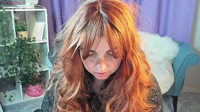 MartaEdams' Live XXX Chat