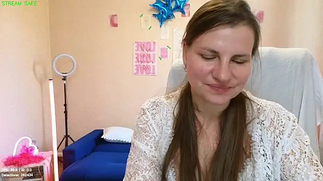 Chat XXX ao vivo de Mirabelle_Velvet