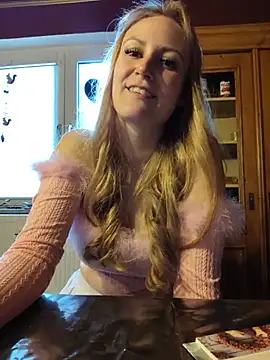 SweetGermanGoddess – Live XXX-chat
