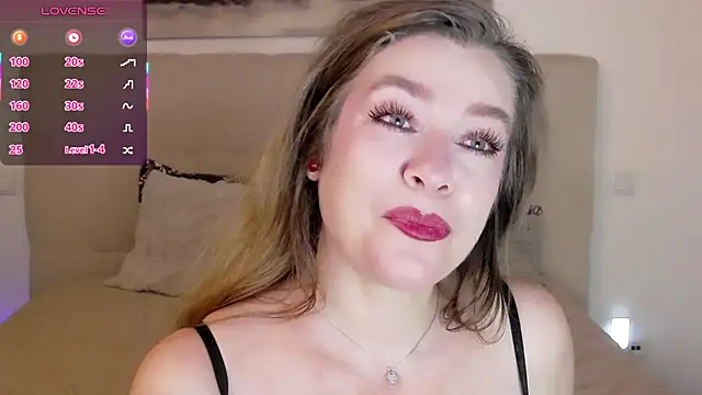 دردشة PetersEmily الجنسية المباشرة