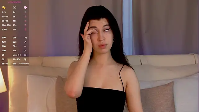 XXX chat uživo modela Anie_Darling