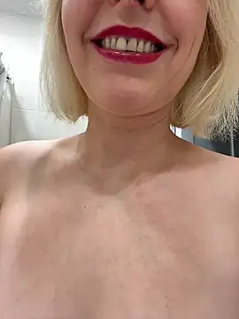 Yourdirtybitch Live XXX-Chat