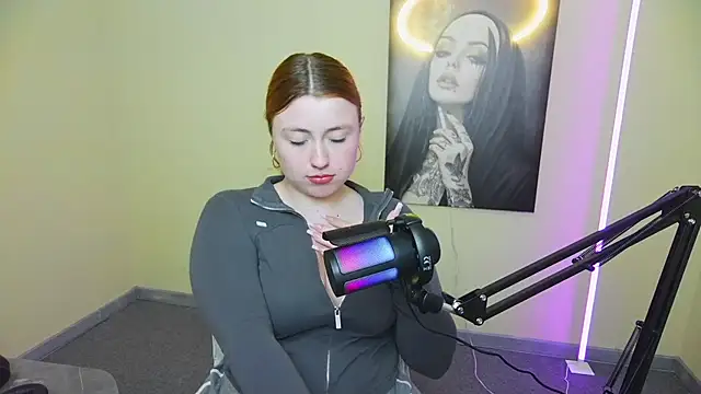 EvelinaEvaa's Live XXX Chat