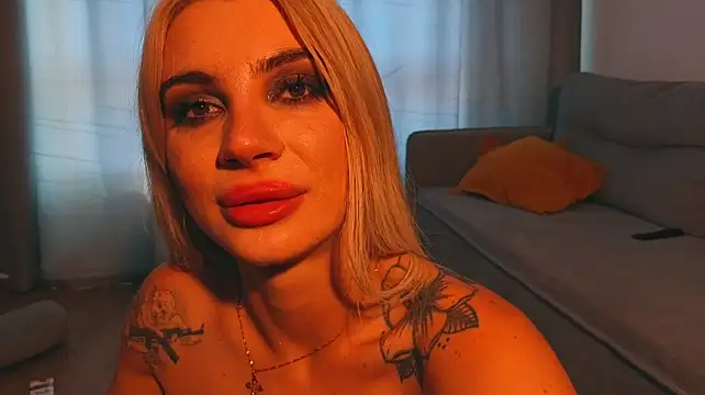 Ashley-Urban's Live XXX Chat