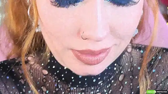 Chat XXX en directo de TinaBrook