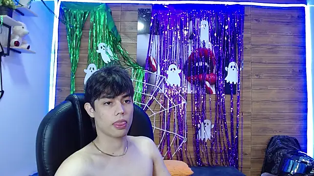 แชท XXX สดของ ivan_cooper