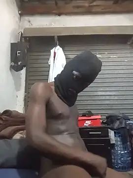 Langeni Adlı Modelin Canlı XXX Sohbeti