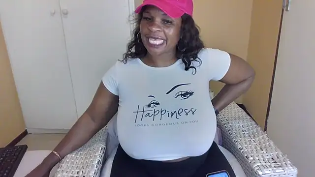DIRTIENASTY's Live XXX Chat