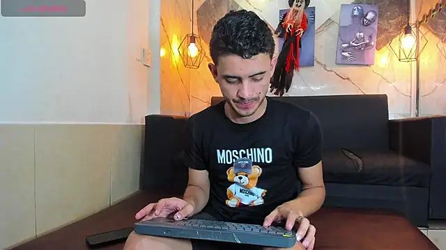 kai_bormann Adlı Modelin Canlı XXX Sohbeti