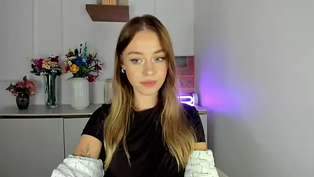 cindyLuvx Chat XXX in diretta