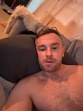 AleJaja92 Chat XXX in diretta