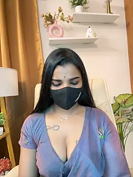 its_ur_flora Chat XXX in diretta
