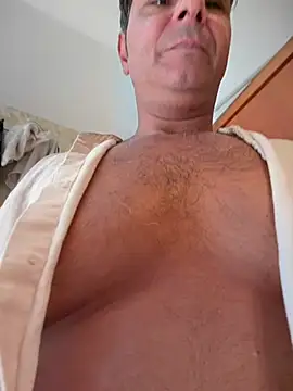 Chat XXX en directo de SecretlyDD