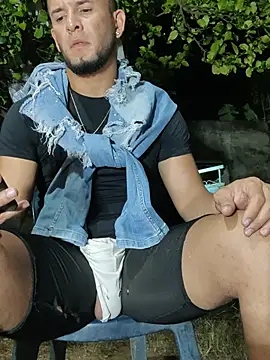 PIGHIGHDIRTY_p0 – Naživo XXX chat
