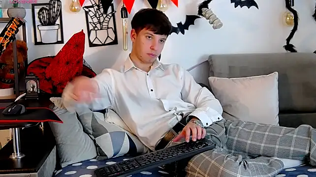 ThomasEdisonn Live XXX Chat