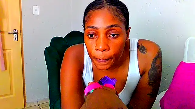 Czat XXX na żywo – TALLnBEAUTY