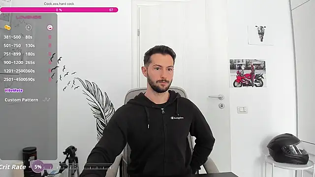 XXX chat uživo modela ZackFraser