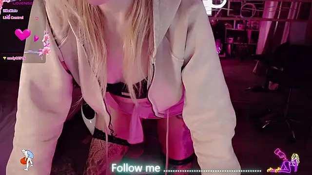 AnnieGOld_のライブXXXチャット