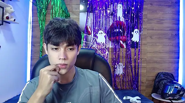 ivan_cooper's Live XXX Chat
