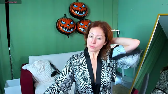 LeticiaRomano Live XXX-Chat