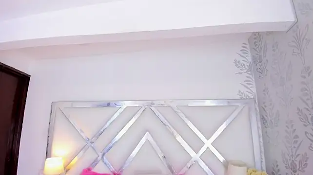 แชท XXX สดของ khloeblake