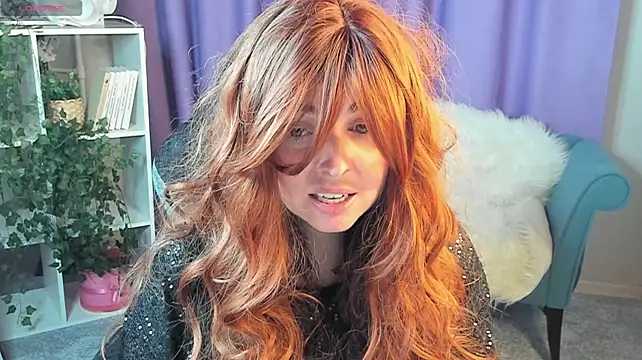 MartaEdams Adlı Modelin Canlı XXX Sohbeti