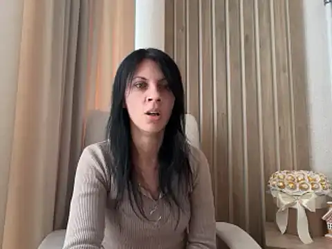 InjaAtHome's Live XXX Chat