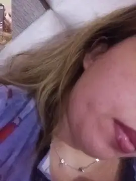 Beerrry Adlı Modelin Canlı XXX Sohbeti