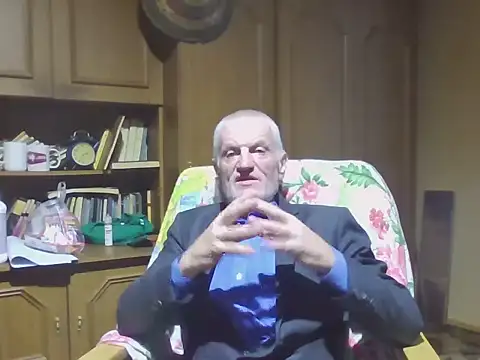 XXX chat uživo modela 1973teacher