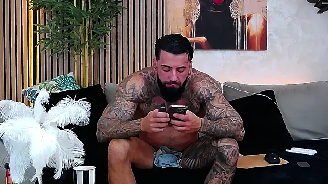 masterkingofmusclee Live XXX Chat