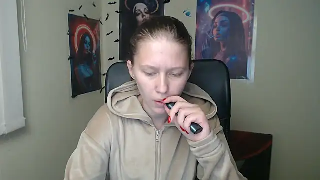 StellaCRL's Live XXX Chat