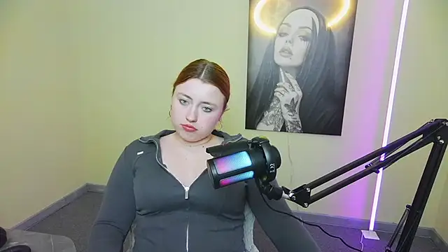 XXX chat uživo modela EvelinaEvaa