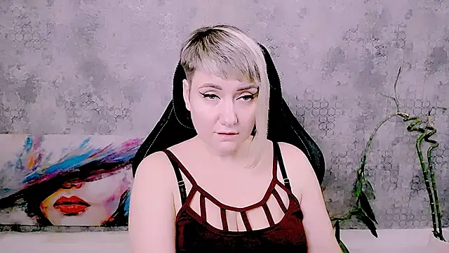Djullia's Live XXX Chat