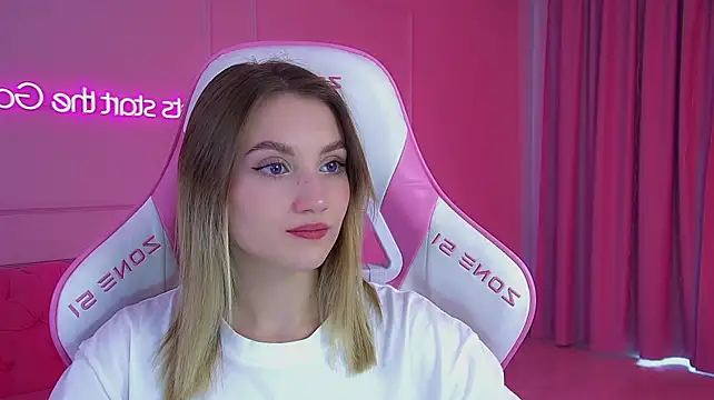 StacyEvances' Live XXX Chat