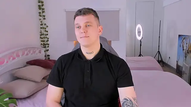 HotVanee Live XXX-chat