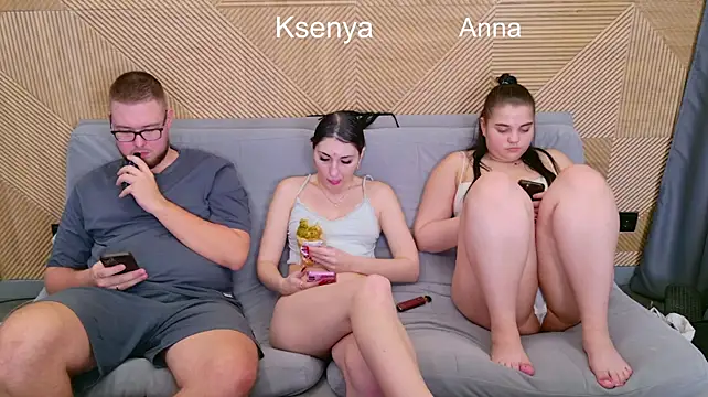 Ksenny – Naživo XXX chat